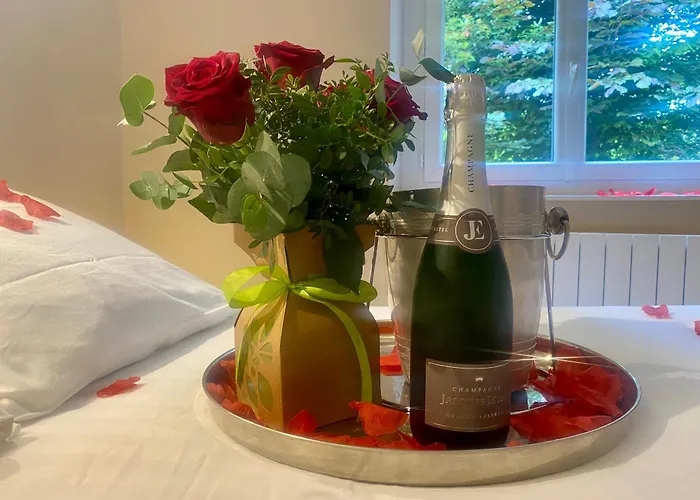 La Maison D Autrefois דירה Aguessac